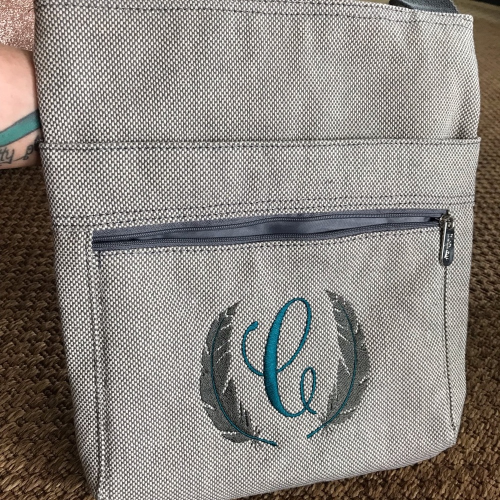 Thirty one crossbody